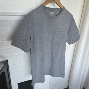 Duluth Trading Co. Gray Short Sleeve Longtail Trim Fit 100% Cotton Mens Size M